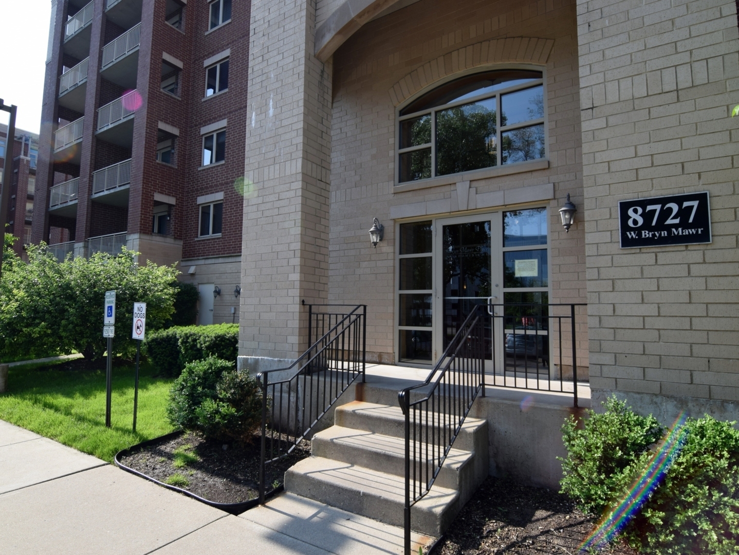 main property photo 18