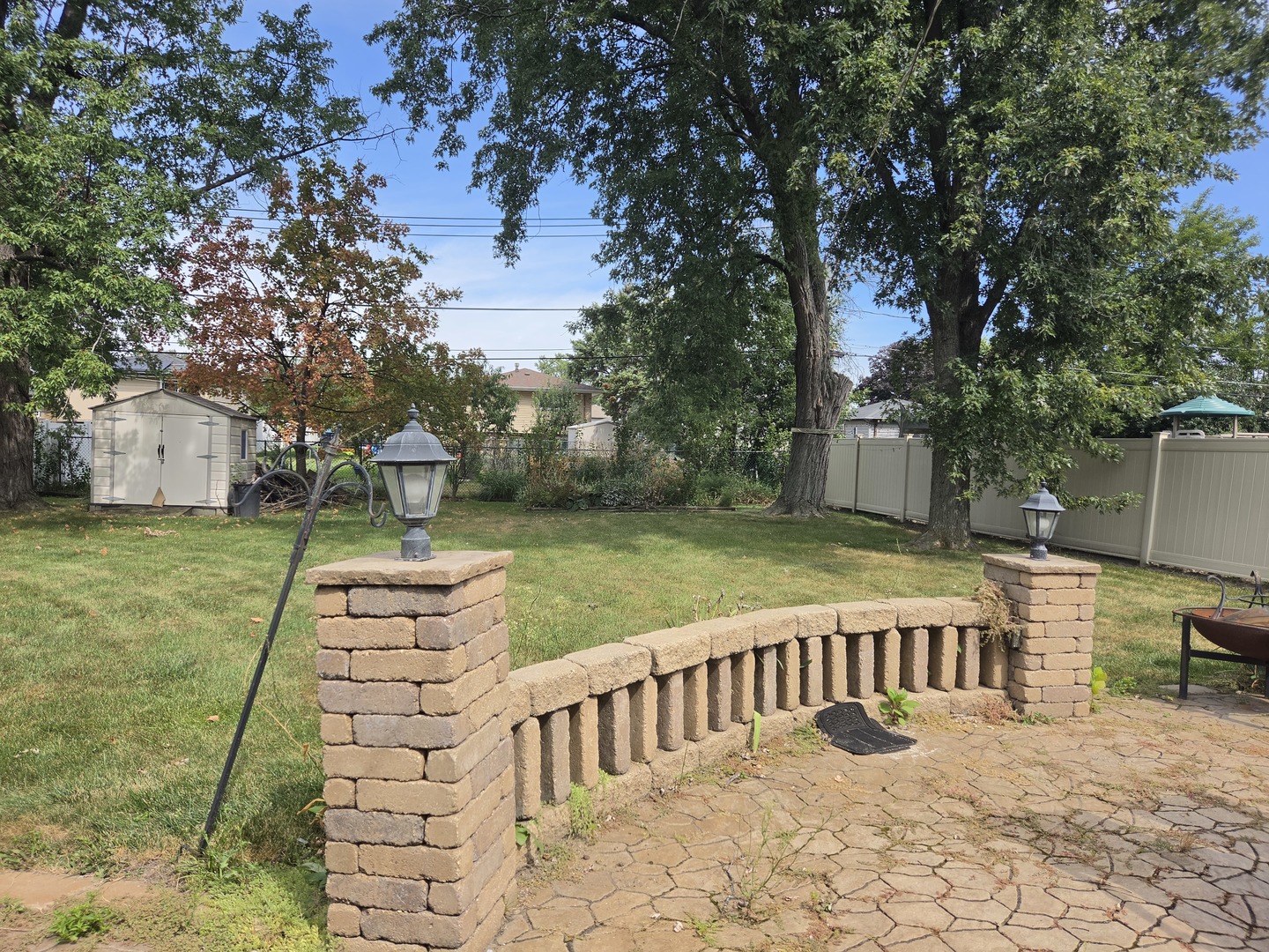 main property photo 15