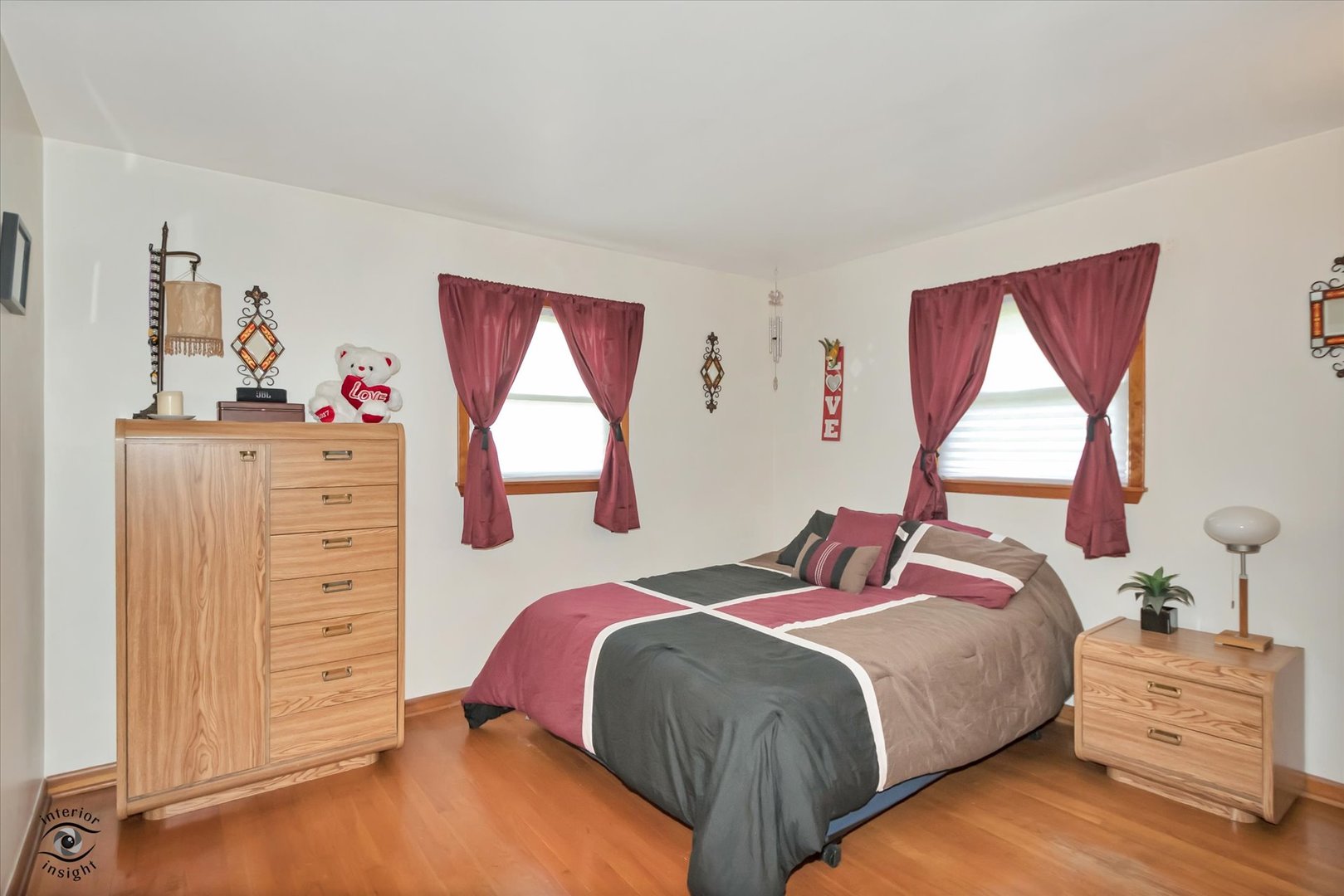 main property photo 13