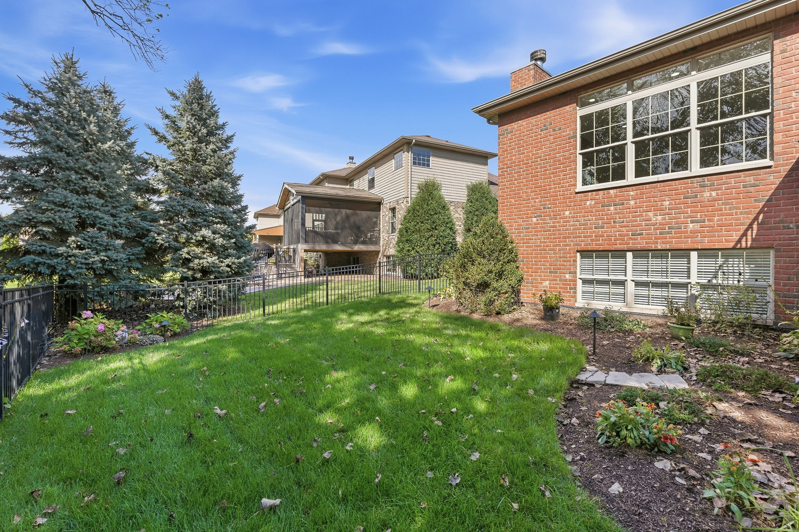 main property photo 48