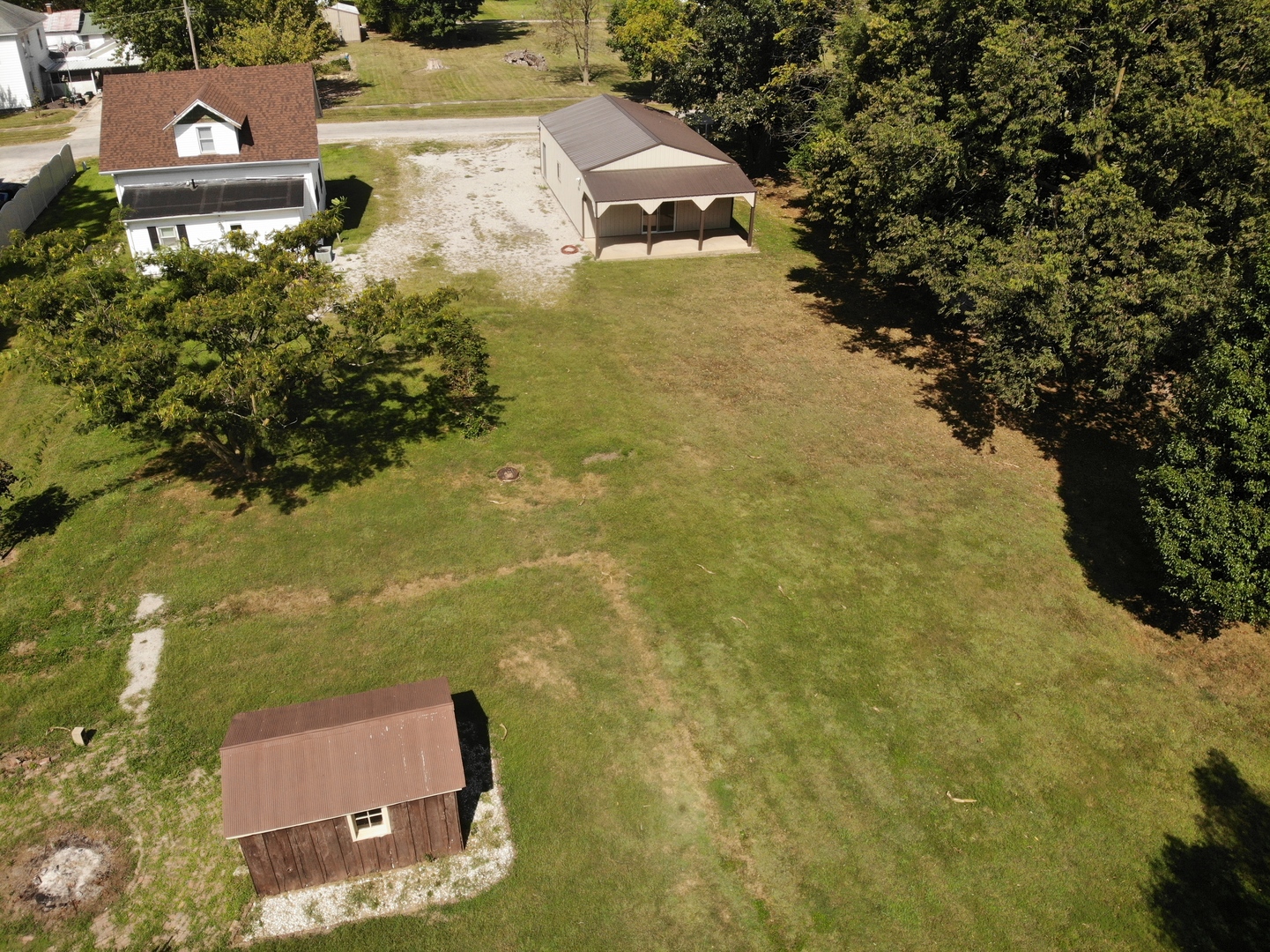 main property photo 6