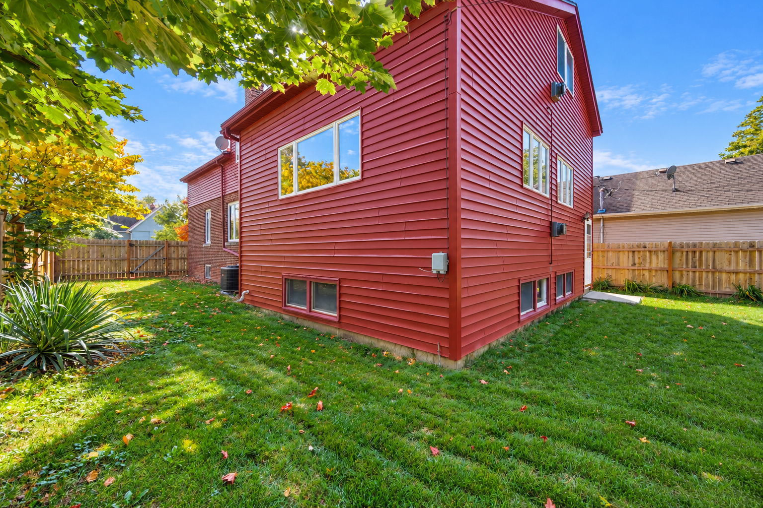 main property photo 41