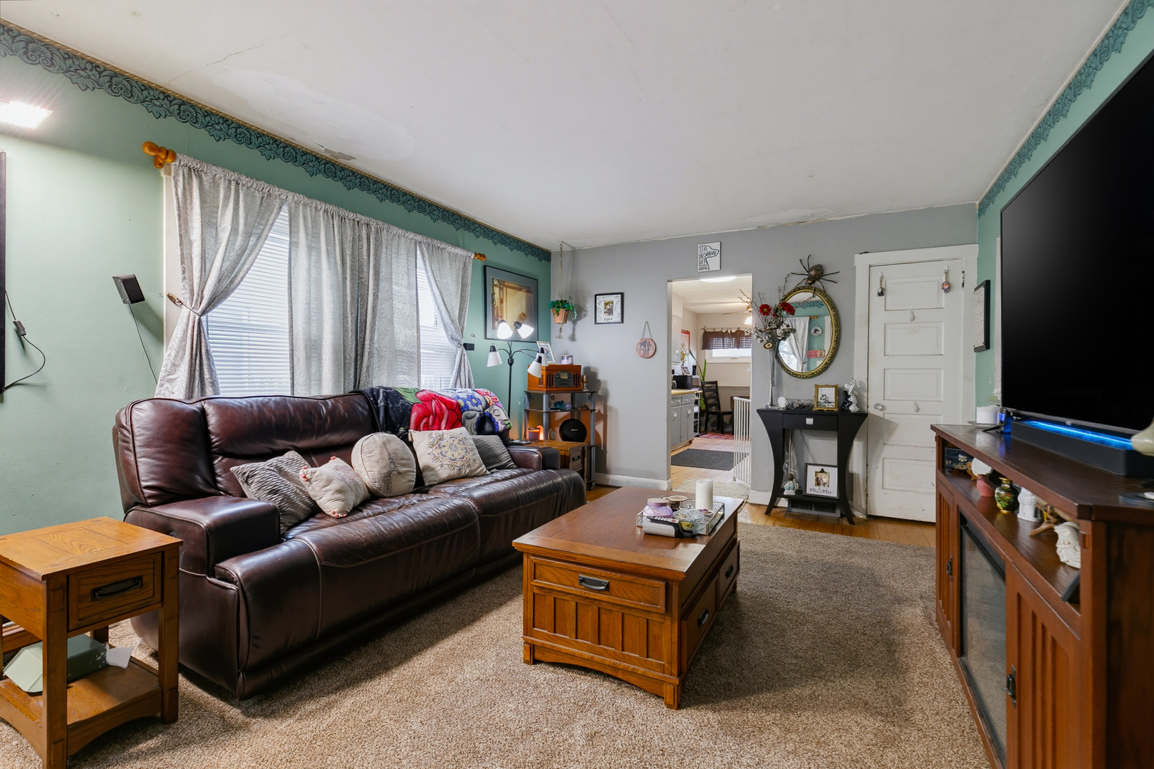 main property photo 13