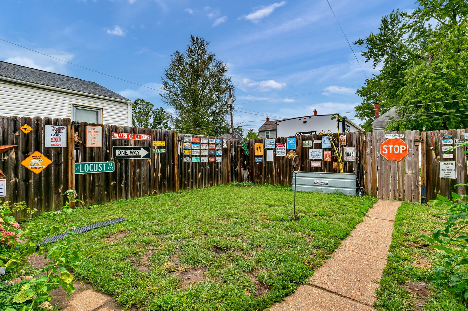main property photo 4