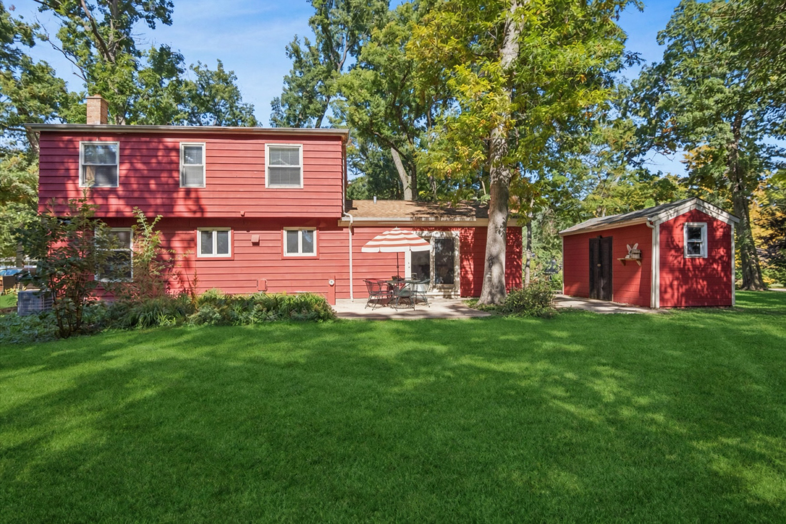 main property photo 21