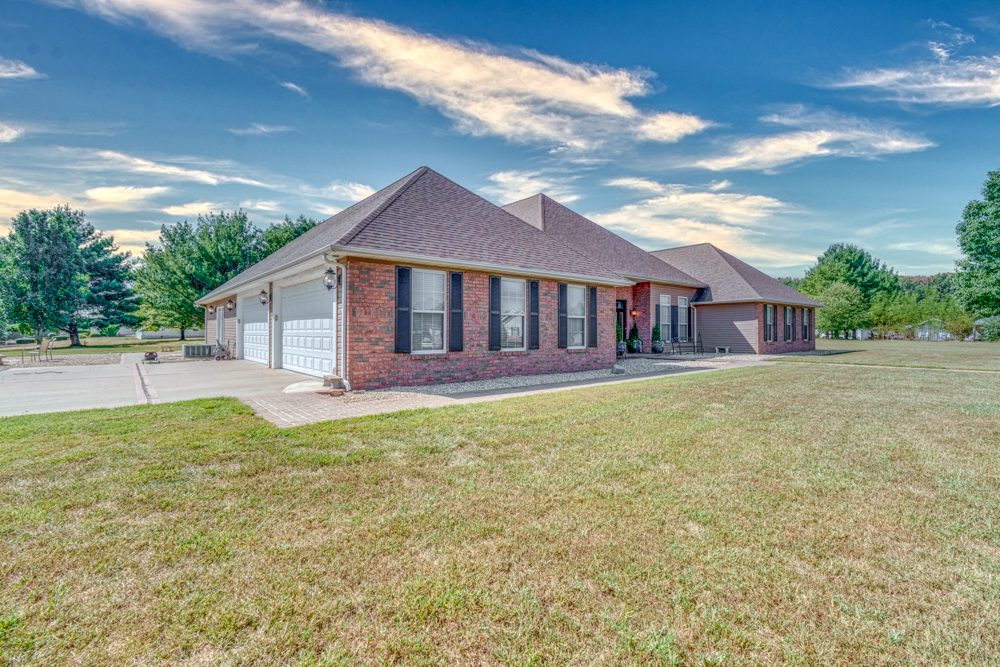 main property photo 57