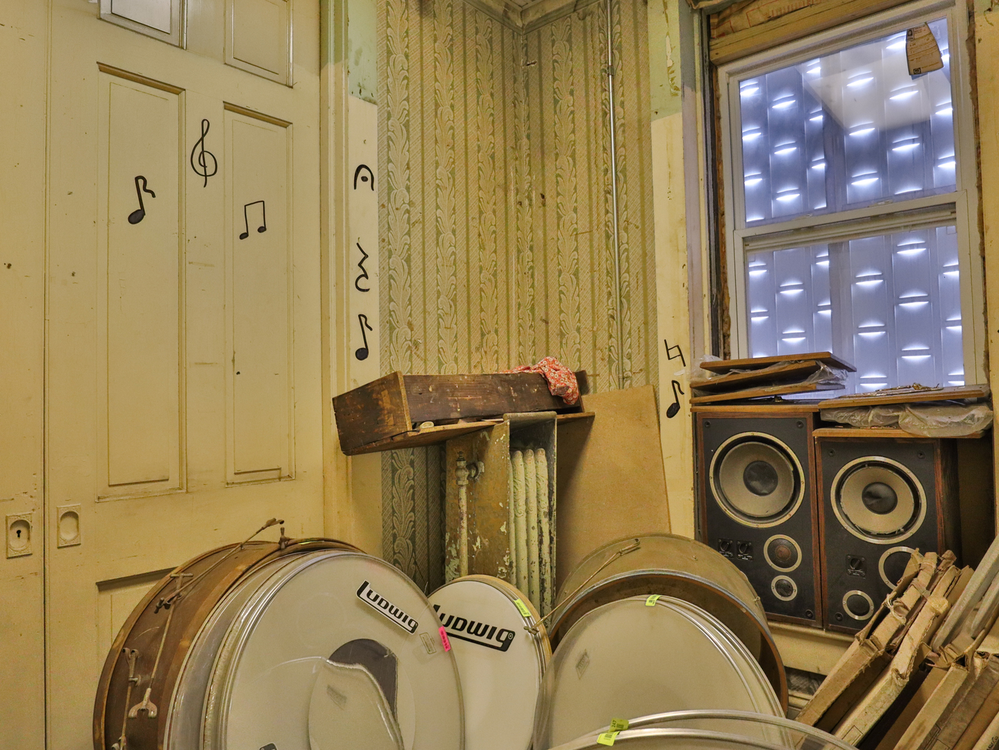 main property photo 12