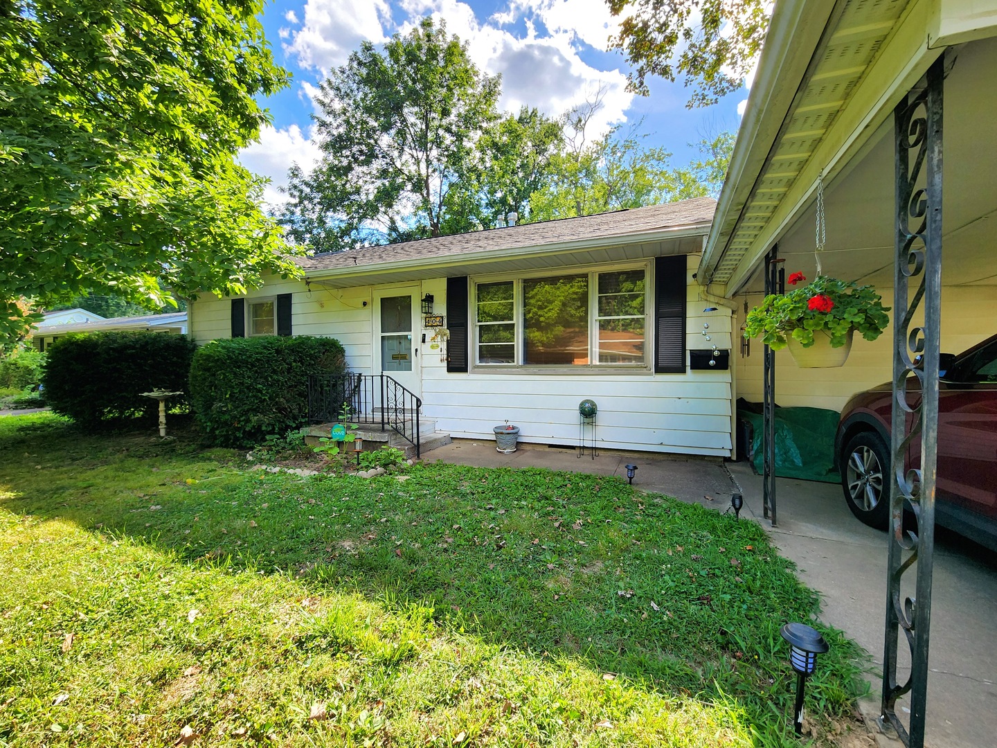 main property photo 26