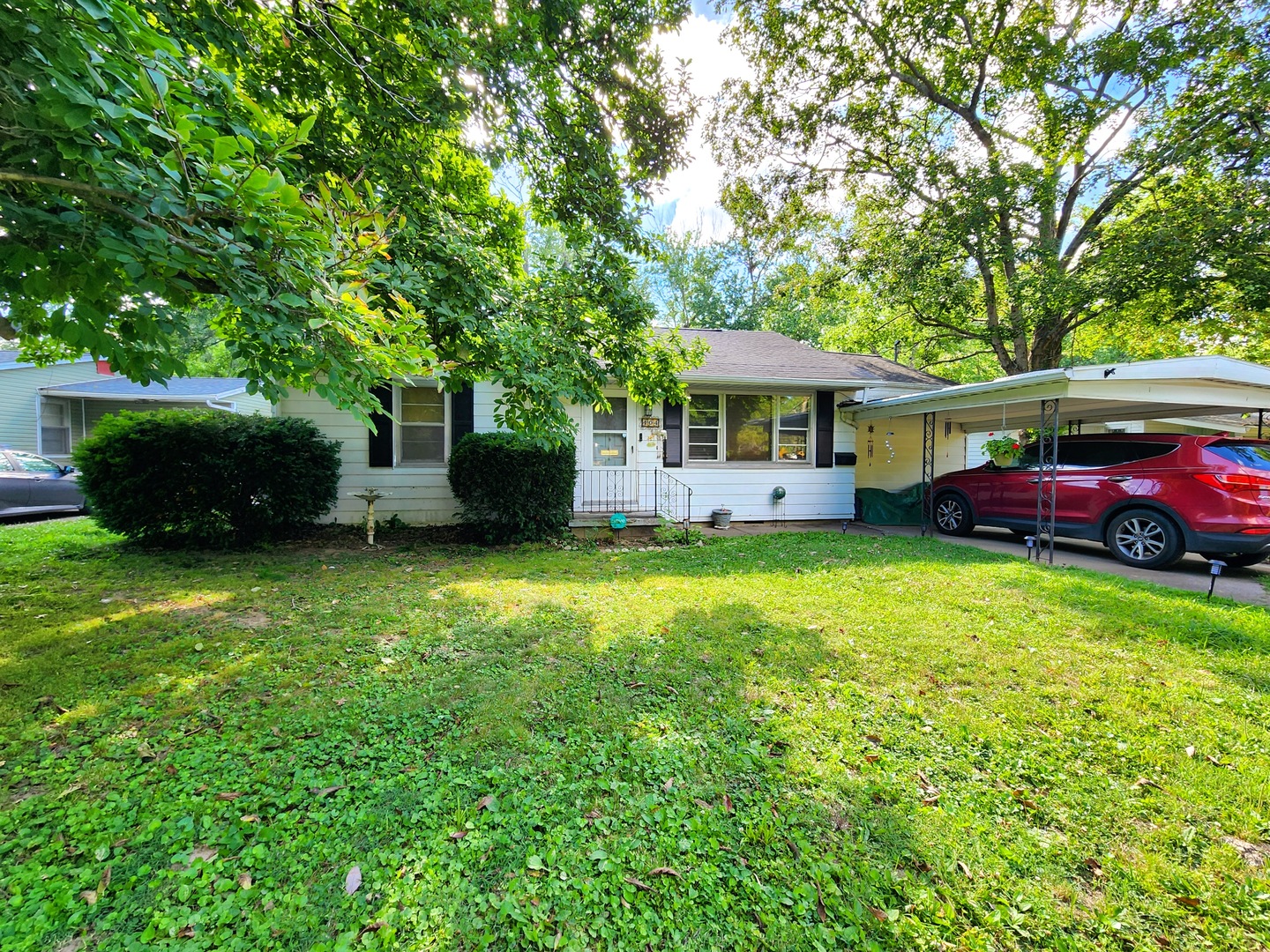 main property photo 3
