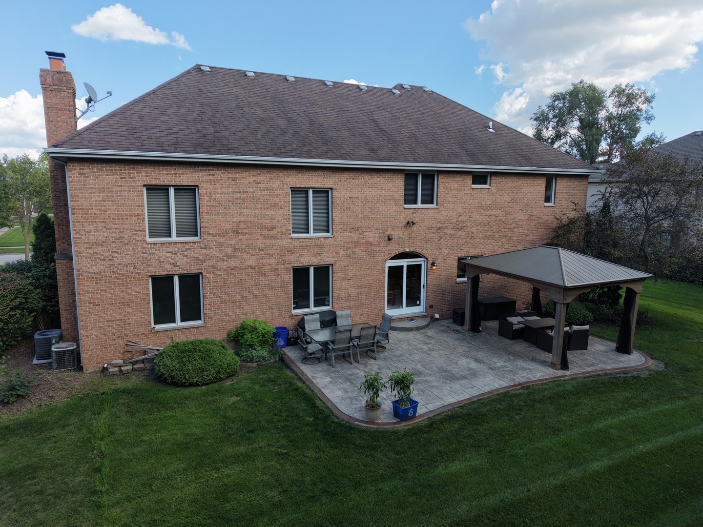 main property photo 32