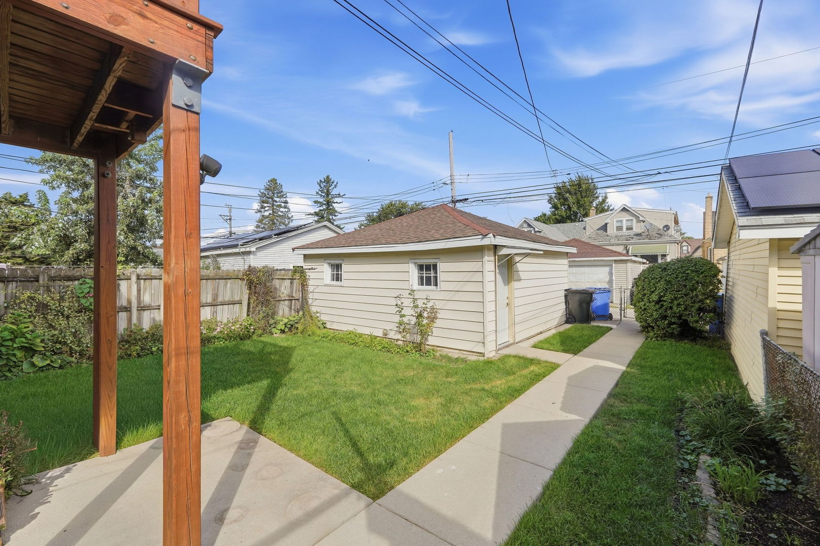 main property photo 41