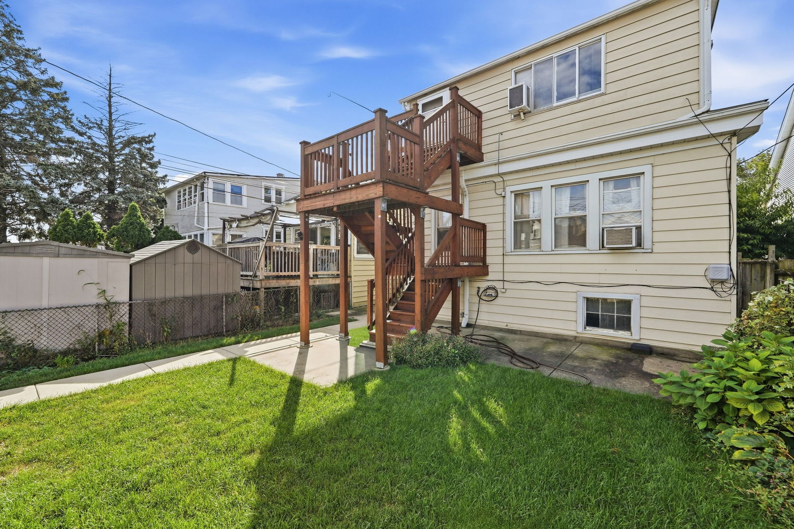main property photo 43