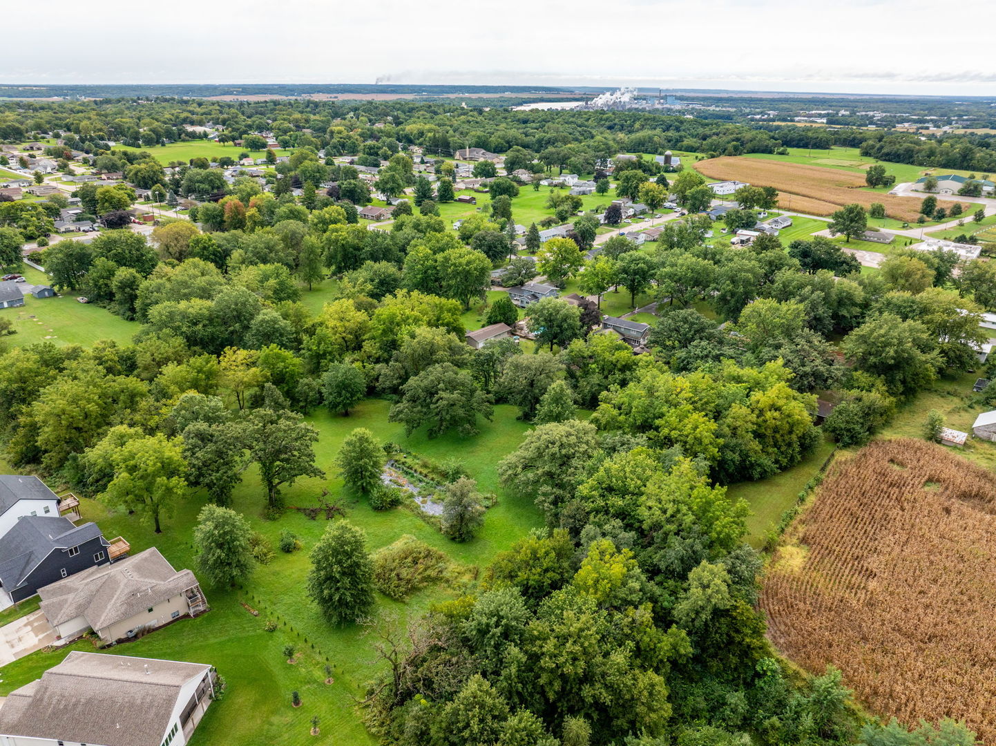 main property photo 47