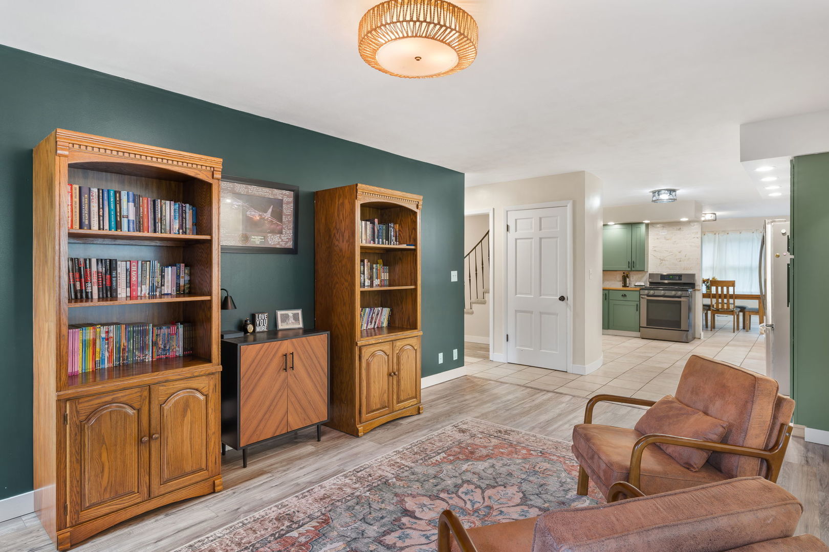 main property photo 7