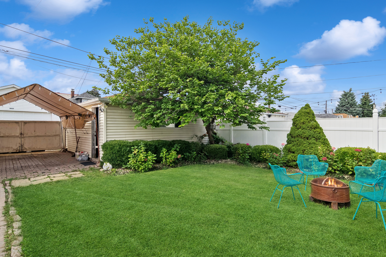 main property photo 18