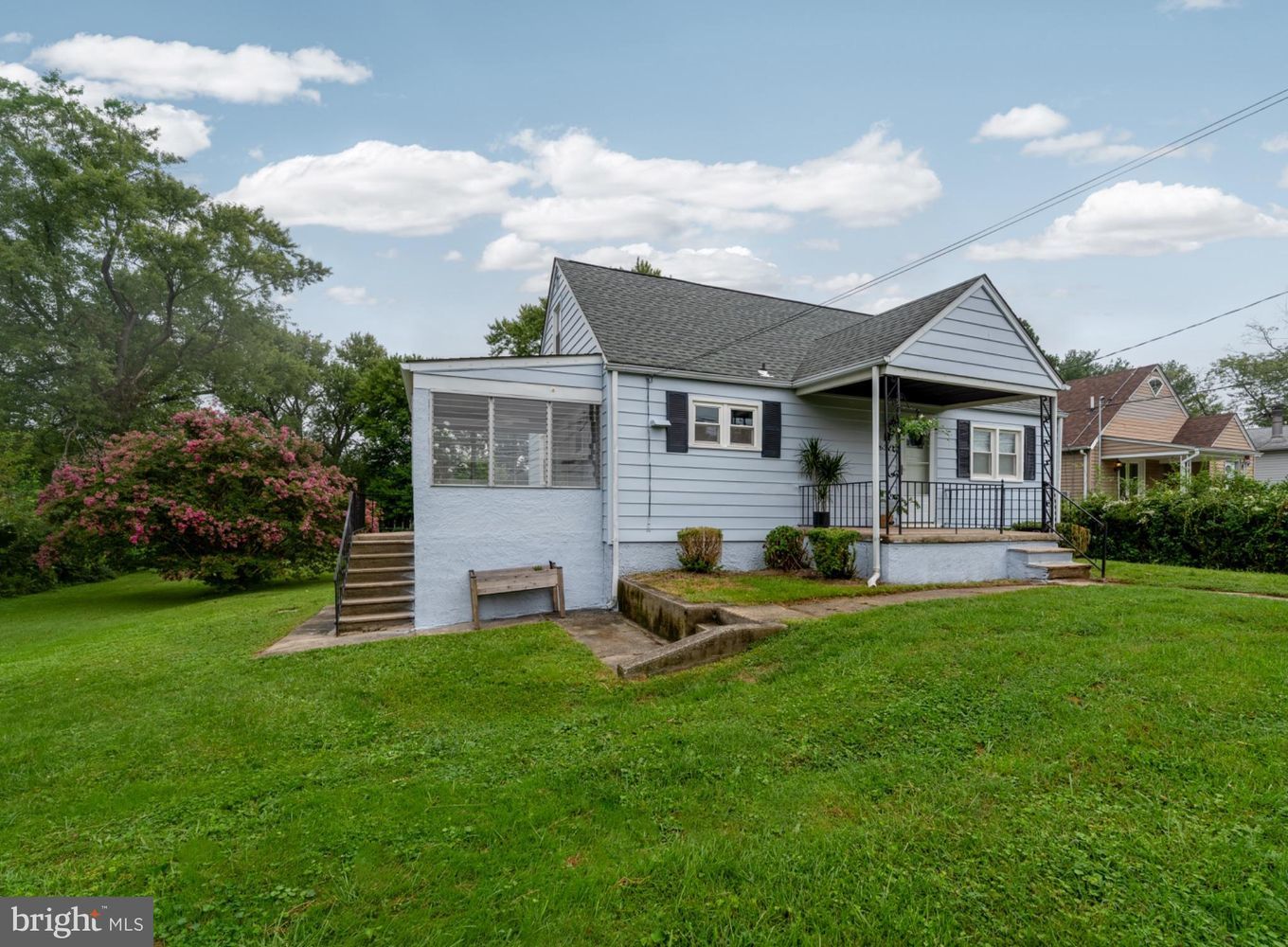 main property photo 0