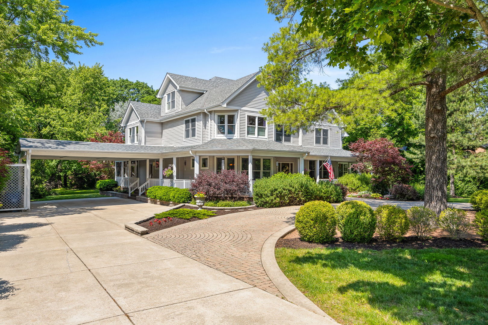 main property photo 8
