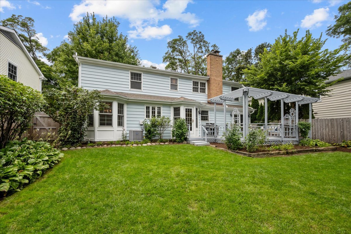 main property photo 23