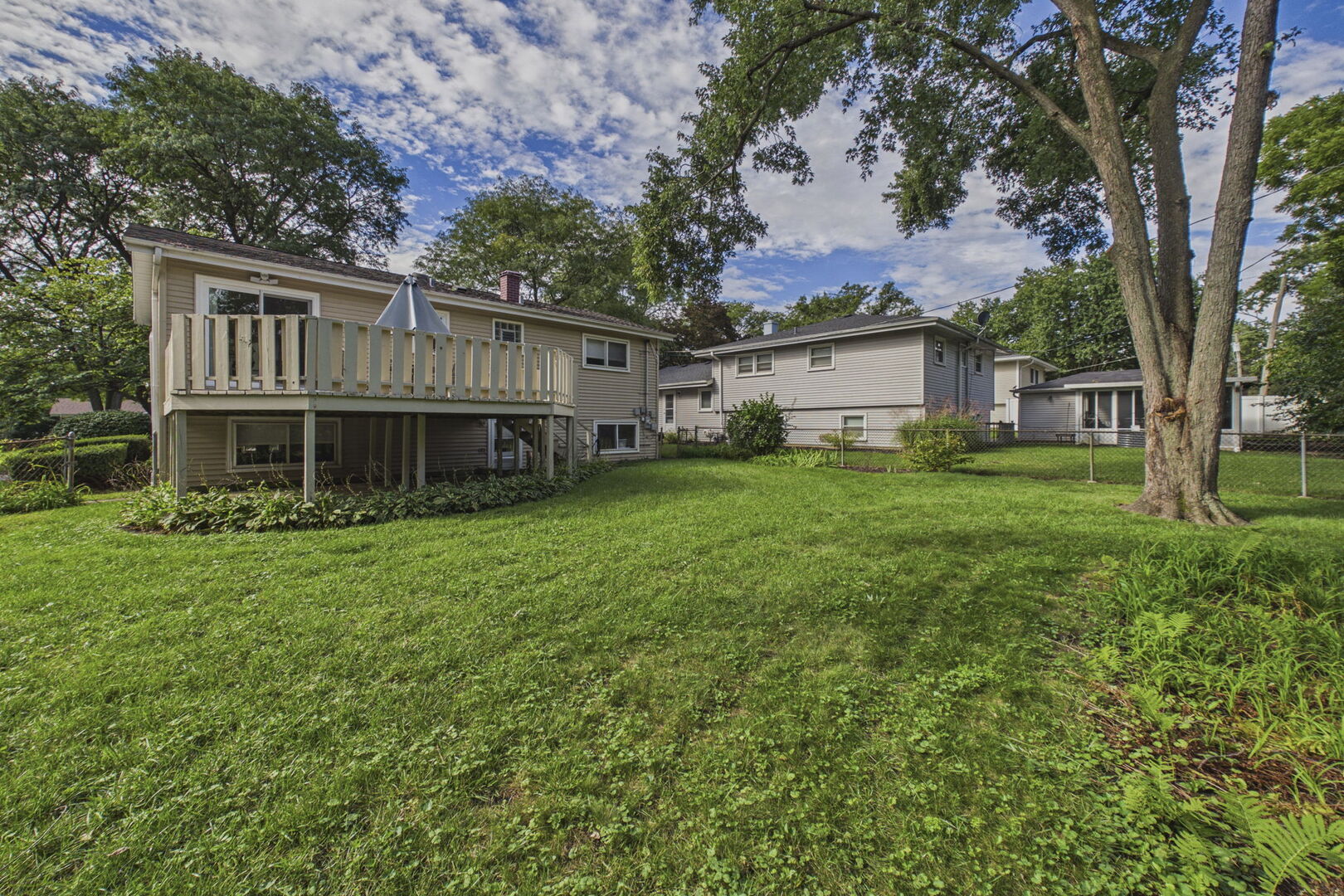 main property photo 21