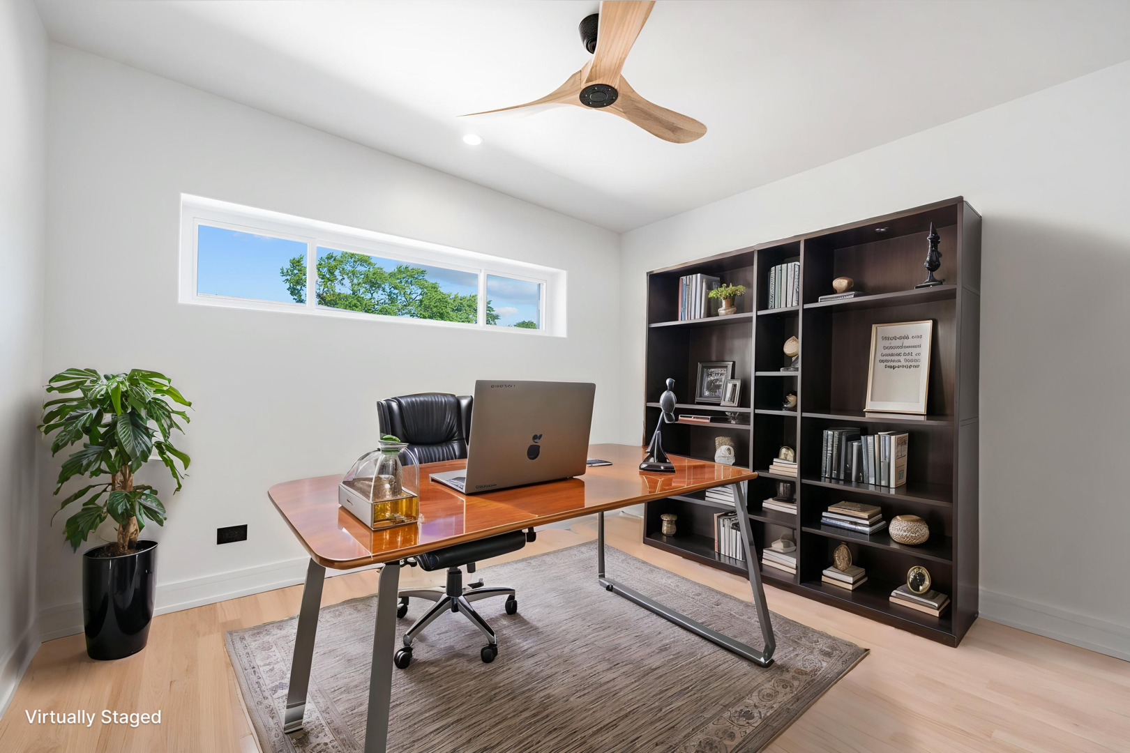 main property photo 13