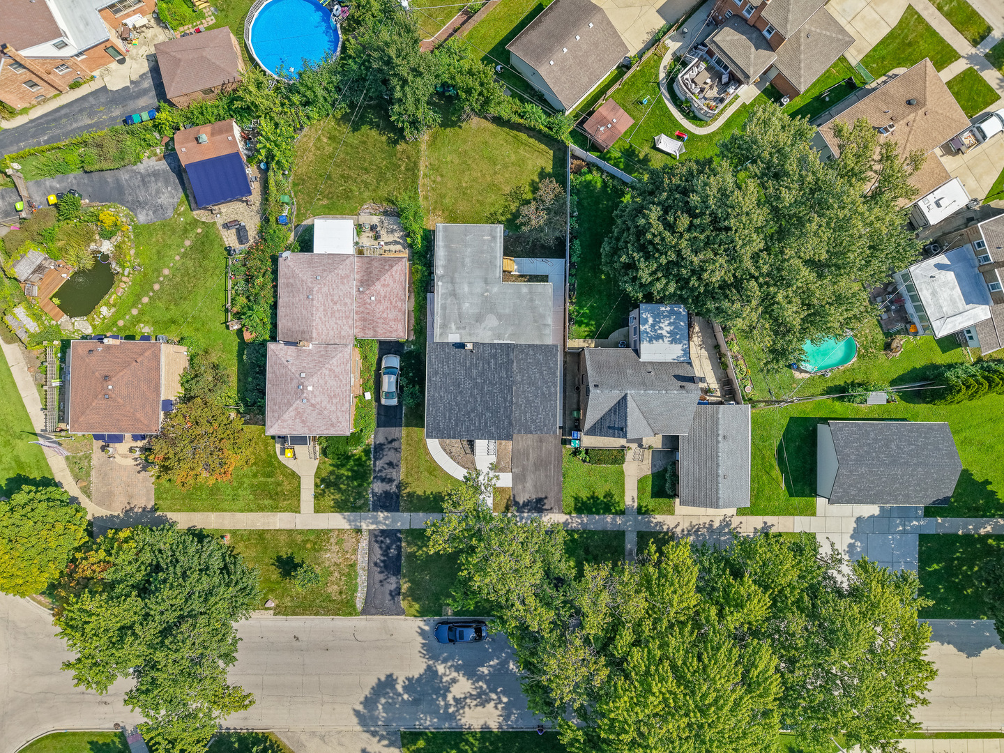 main property photo 33