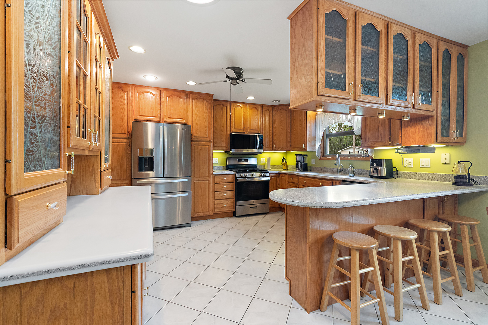 main property photo 8