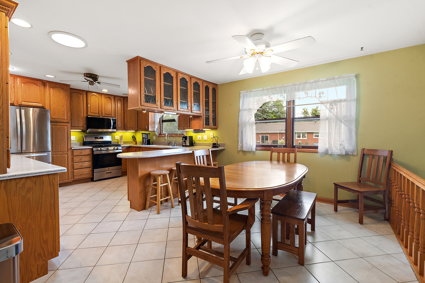 main property photo 9