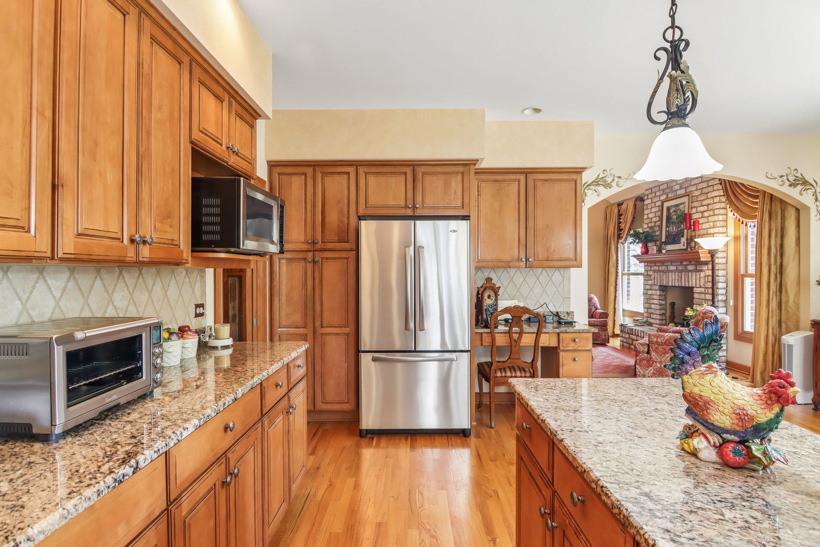 main property photo 13