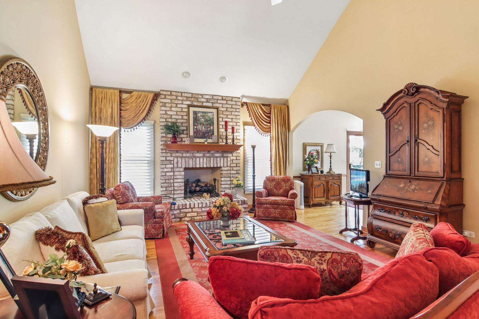 main property photo 6