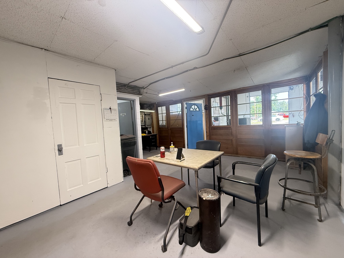 main property photo 16