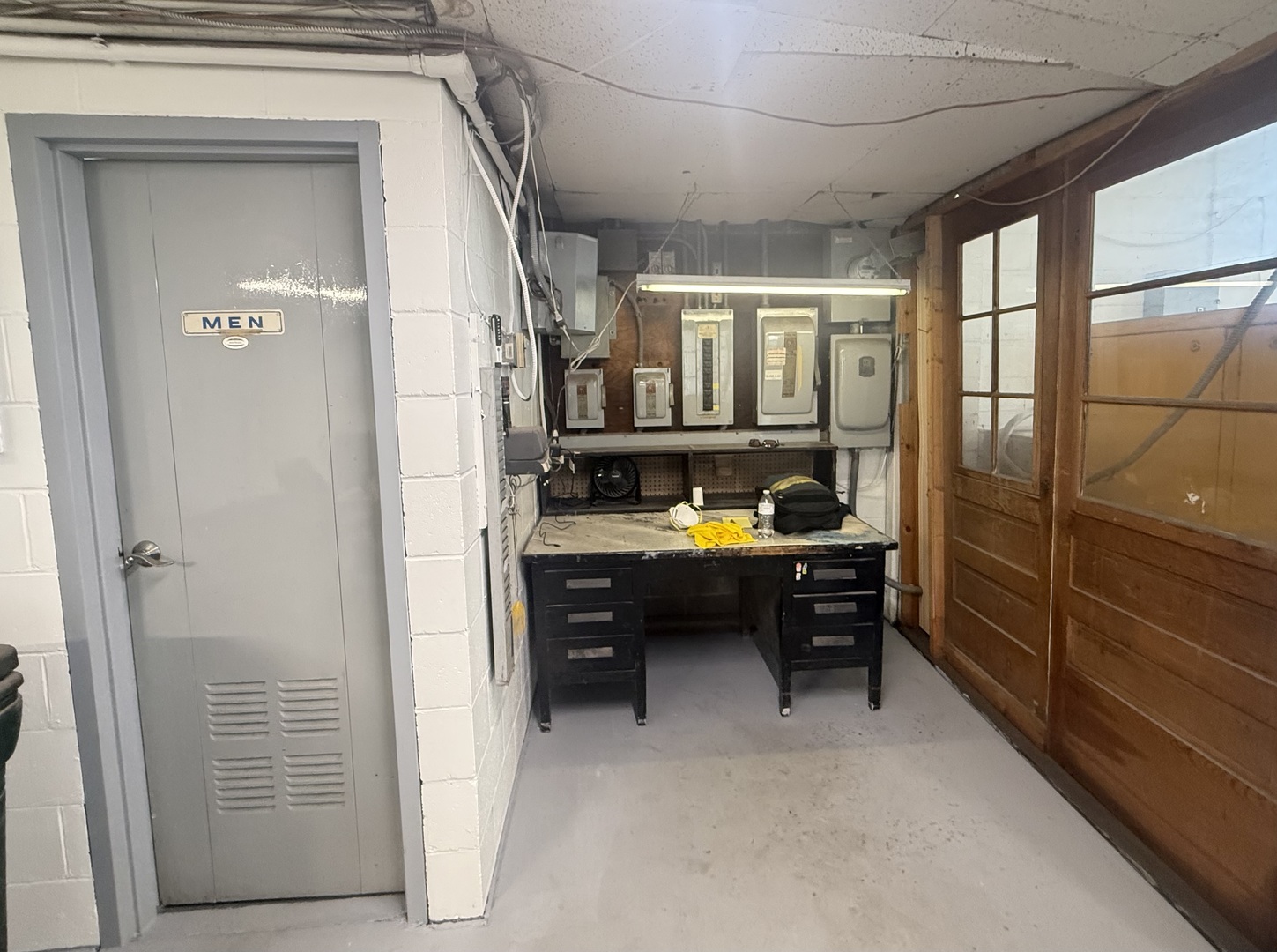 main property photo 17