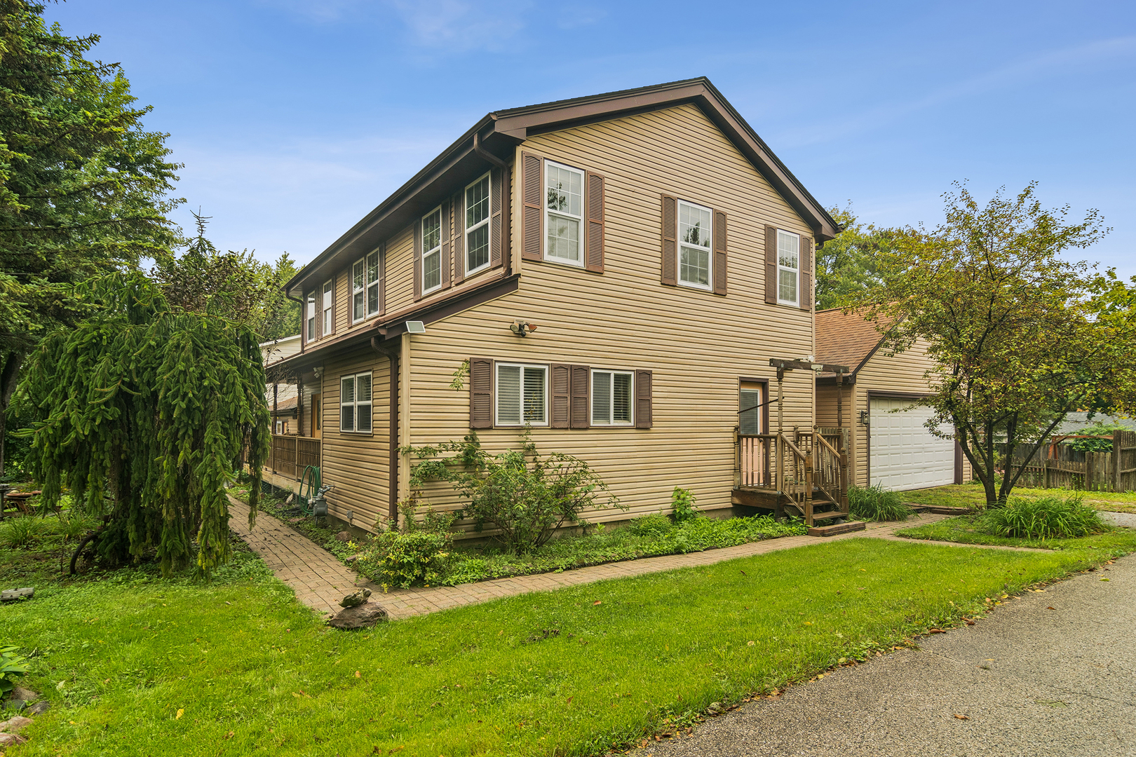 main property photo 1