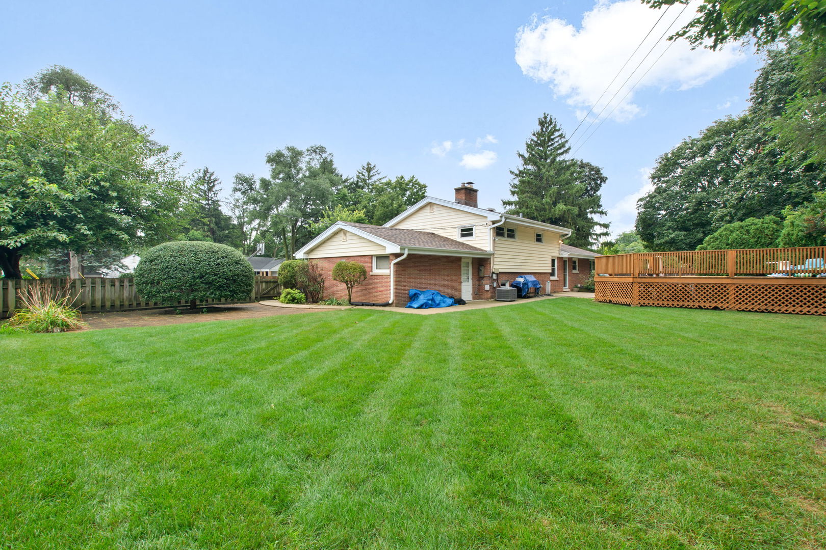 main property photo 12