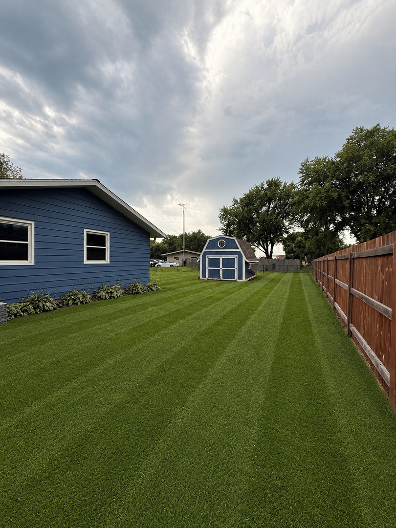 main property photo 40