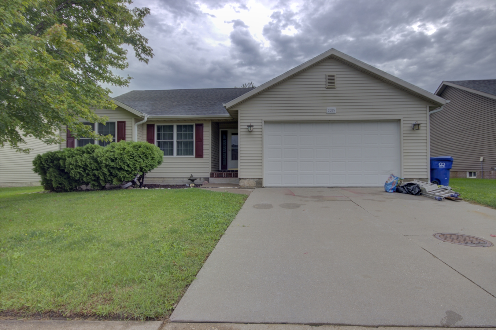 main property photo 50