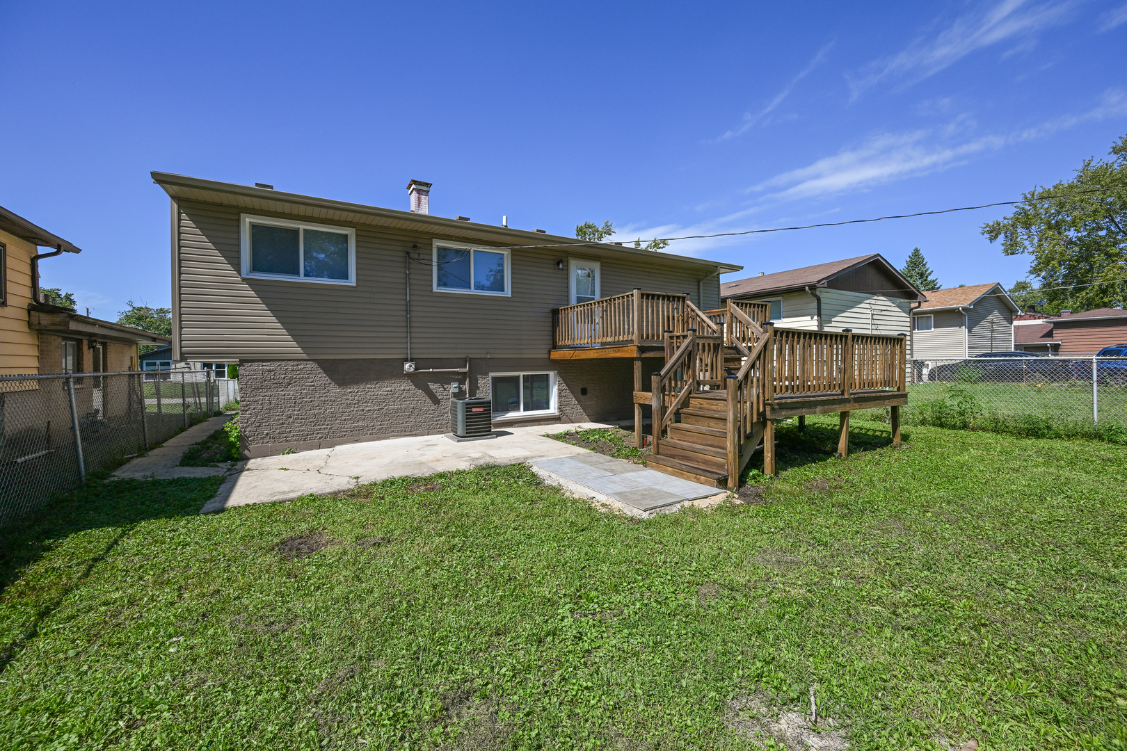 main property photo 21