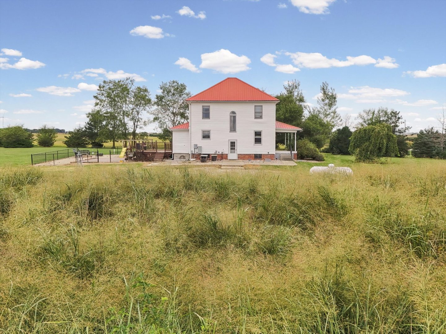 main property photo 39