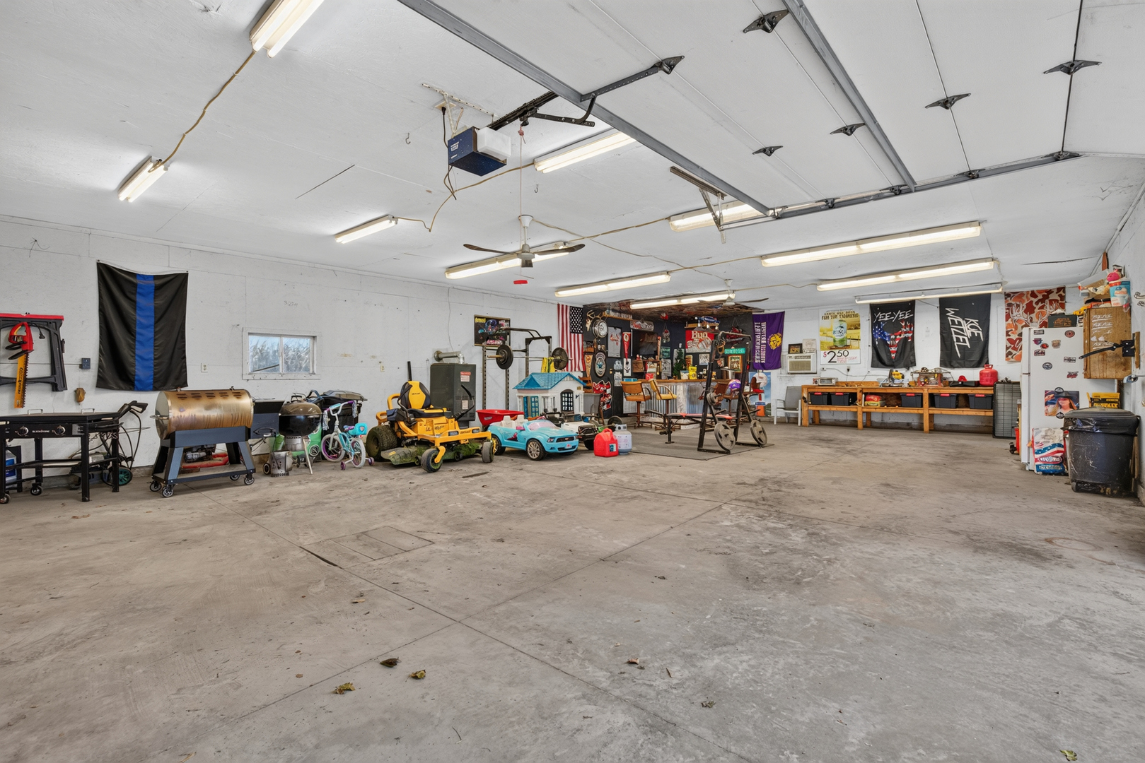 property viewer photo 35
