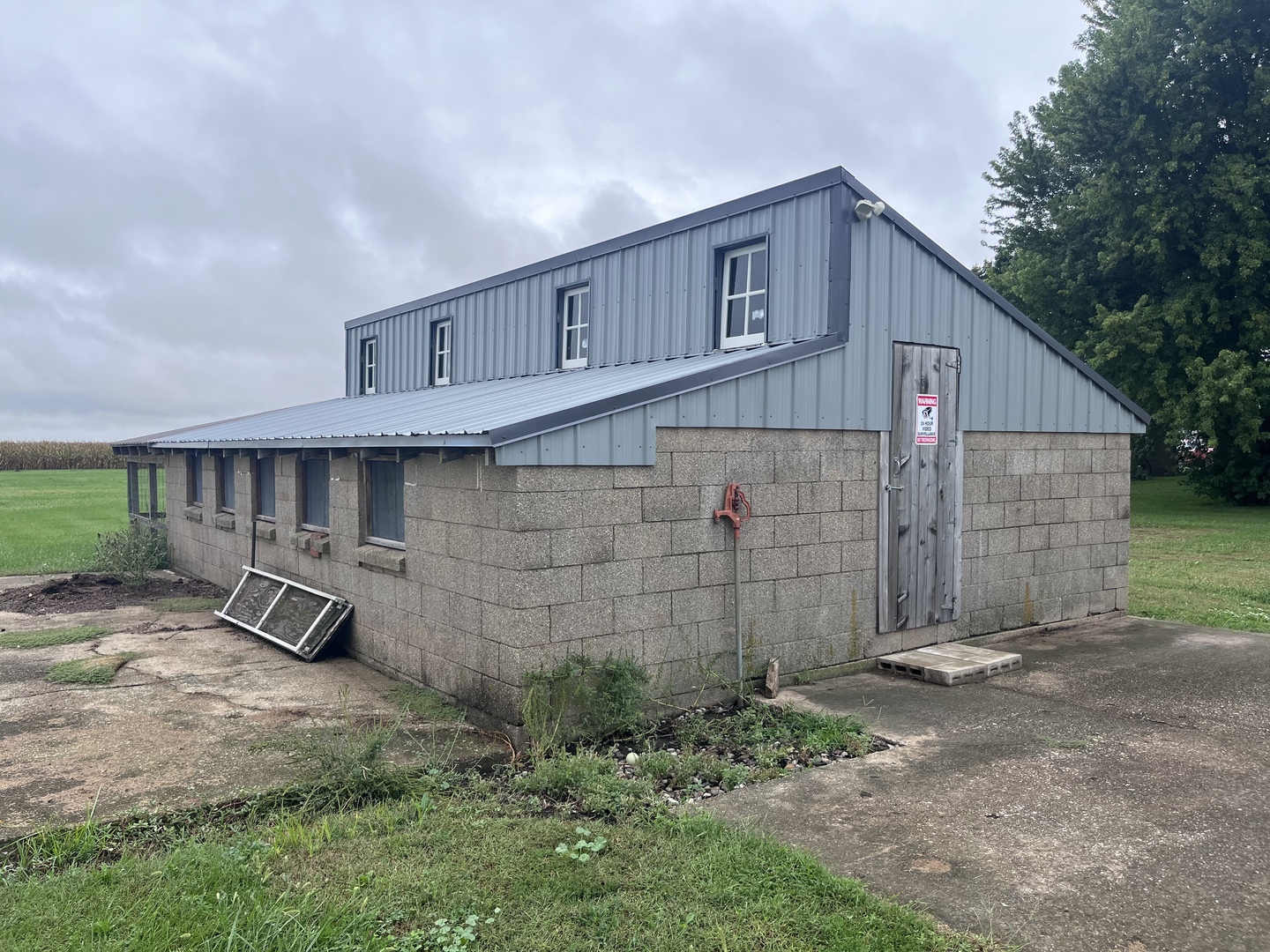 main property photo 27