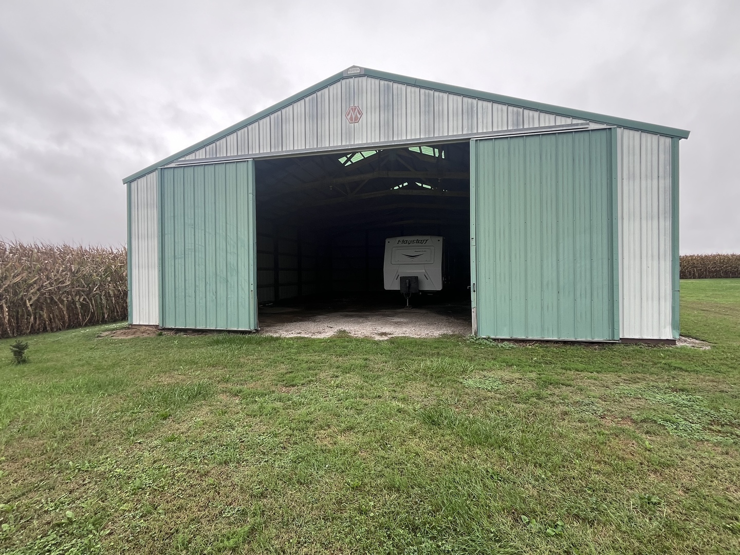 main property photo 31