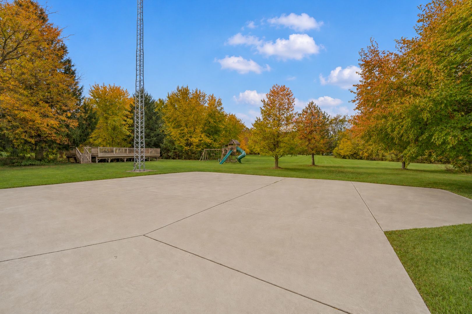 main property photo 4