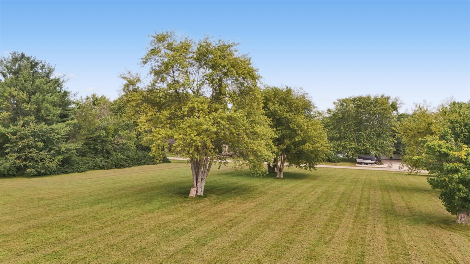main property photo 0