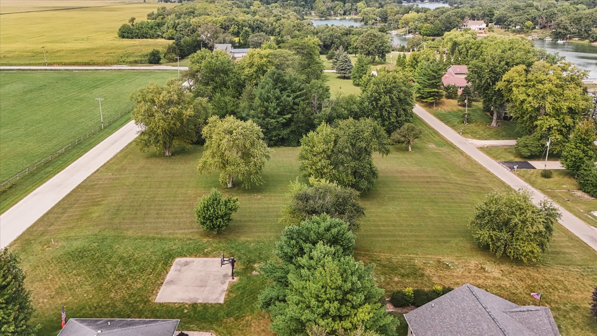 main property photo 15