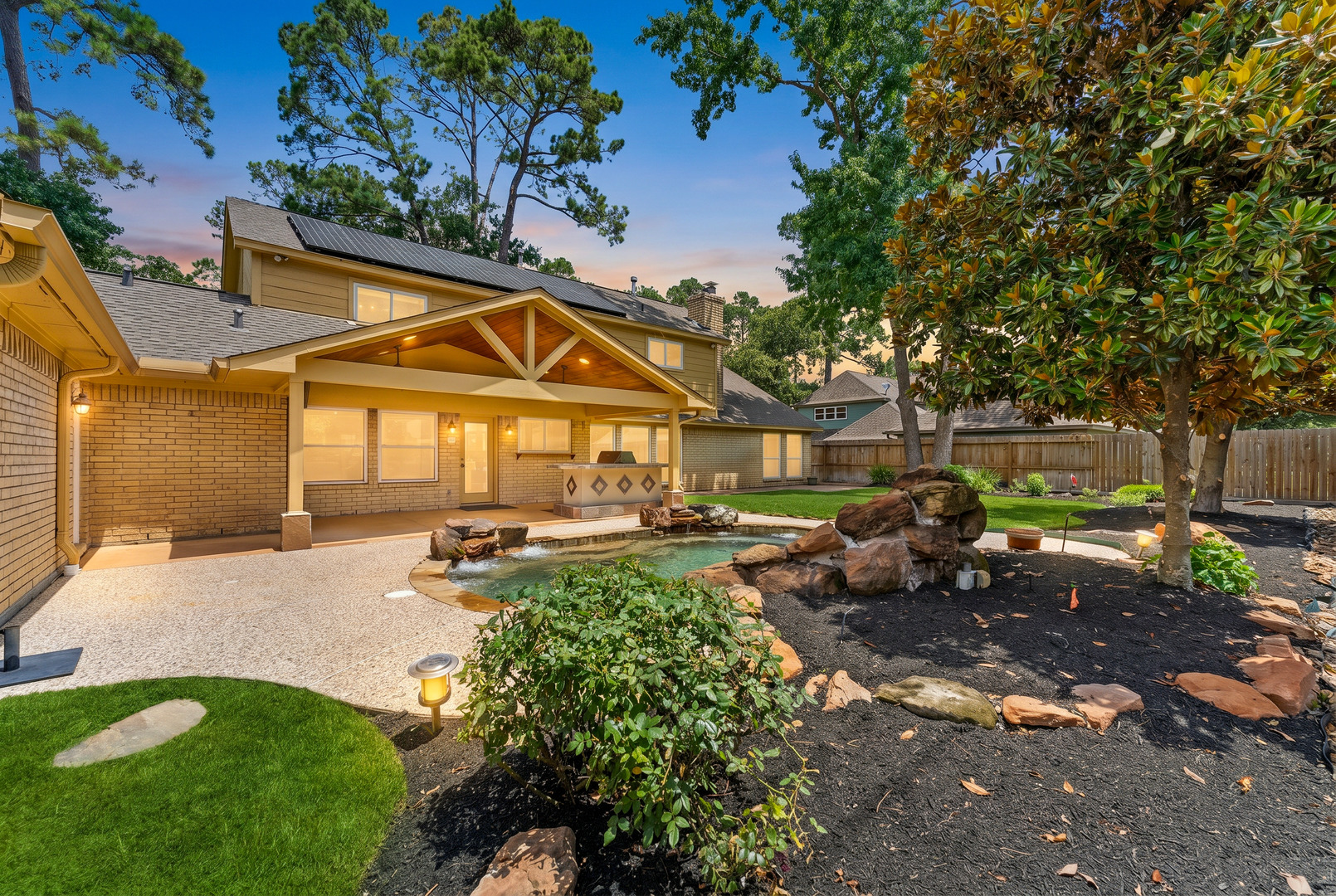 main property photo 0