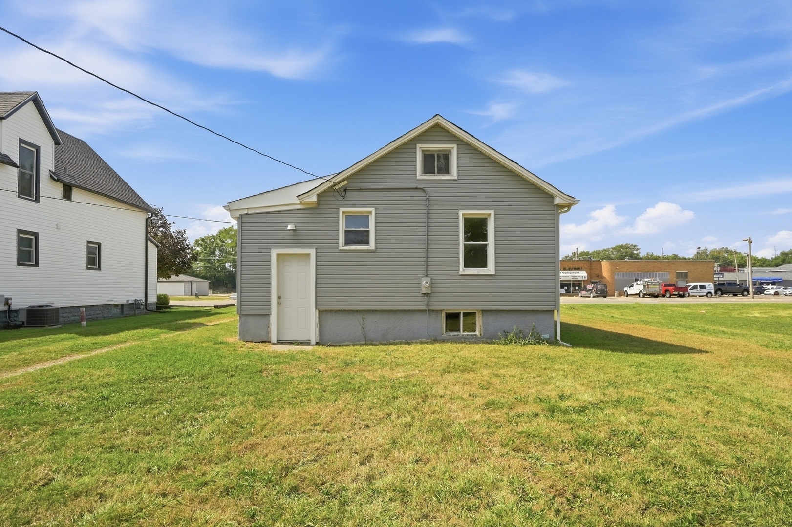 main property photo 17