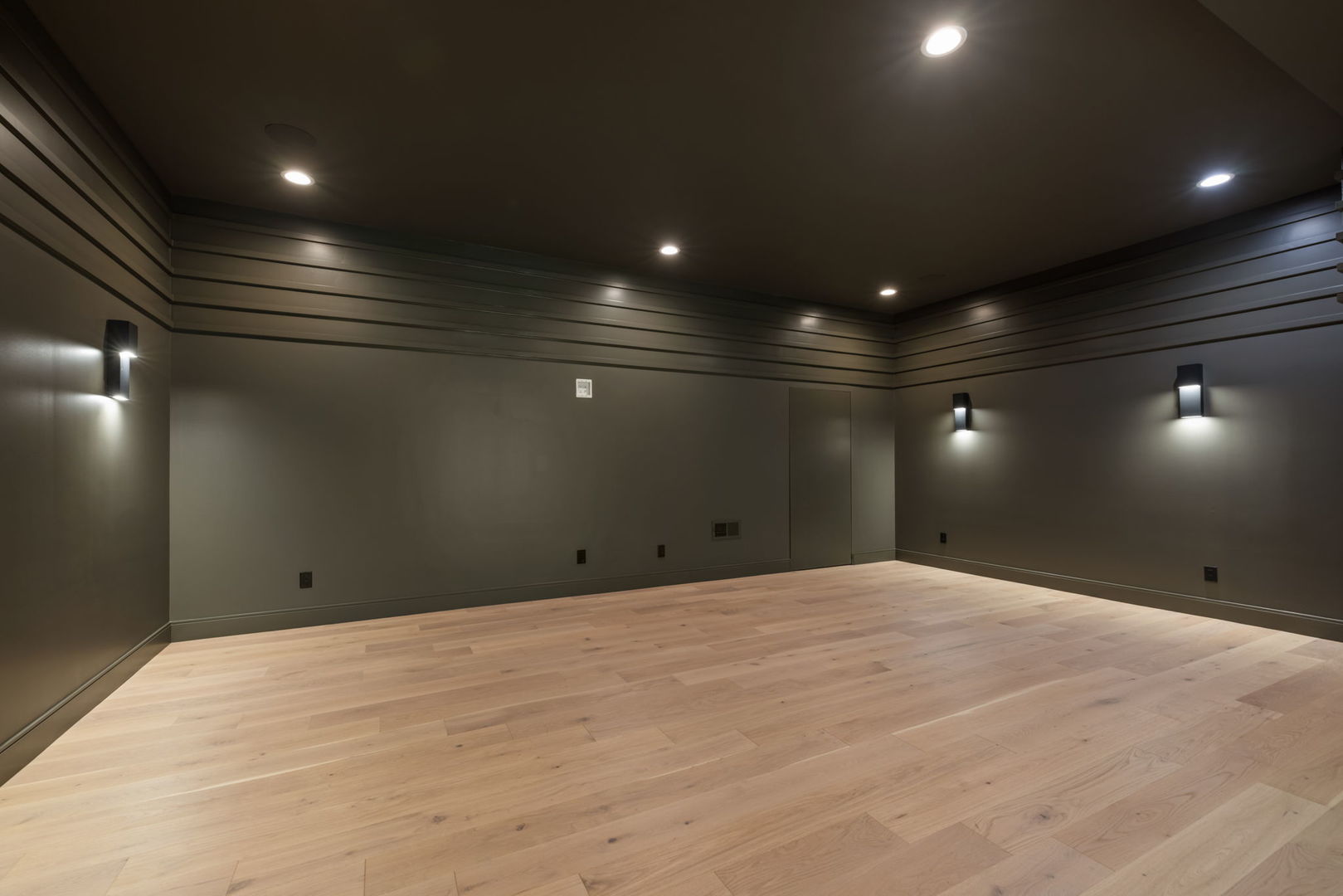 main property photo 79