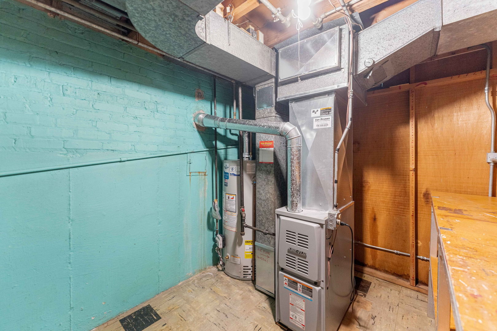 main property photo 18