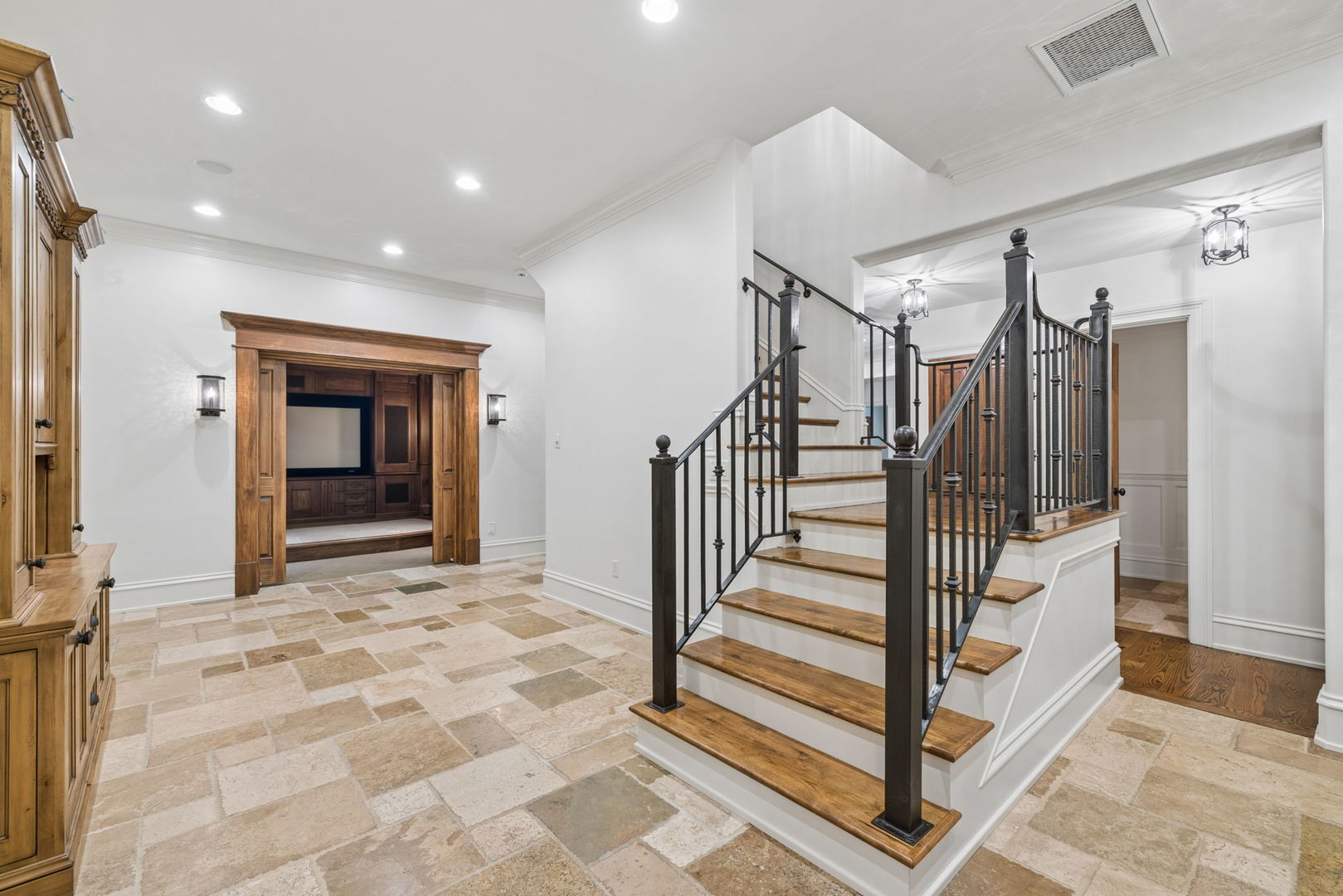 main property photo 75