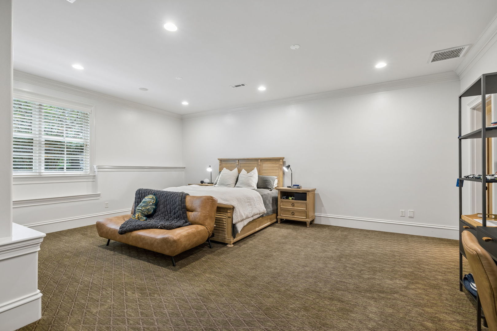main property photo 82