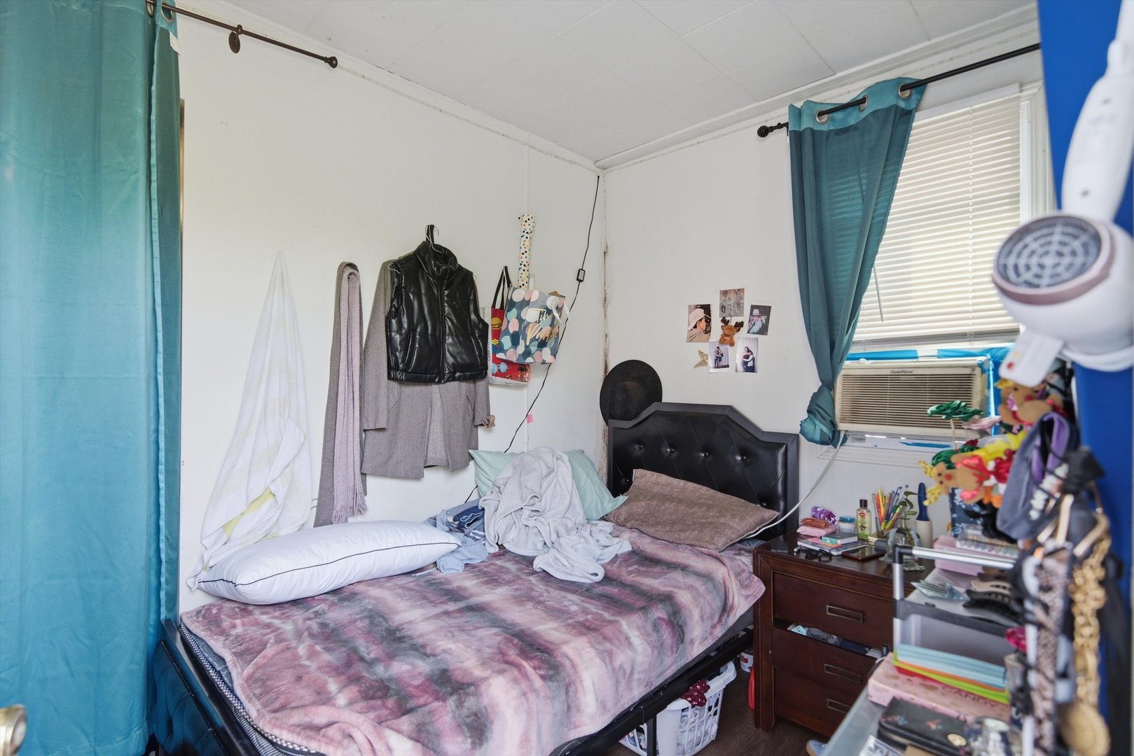 main property photo 12